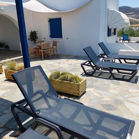 Villa Kalamies 2 Páros Buitenkant foto