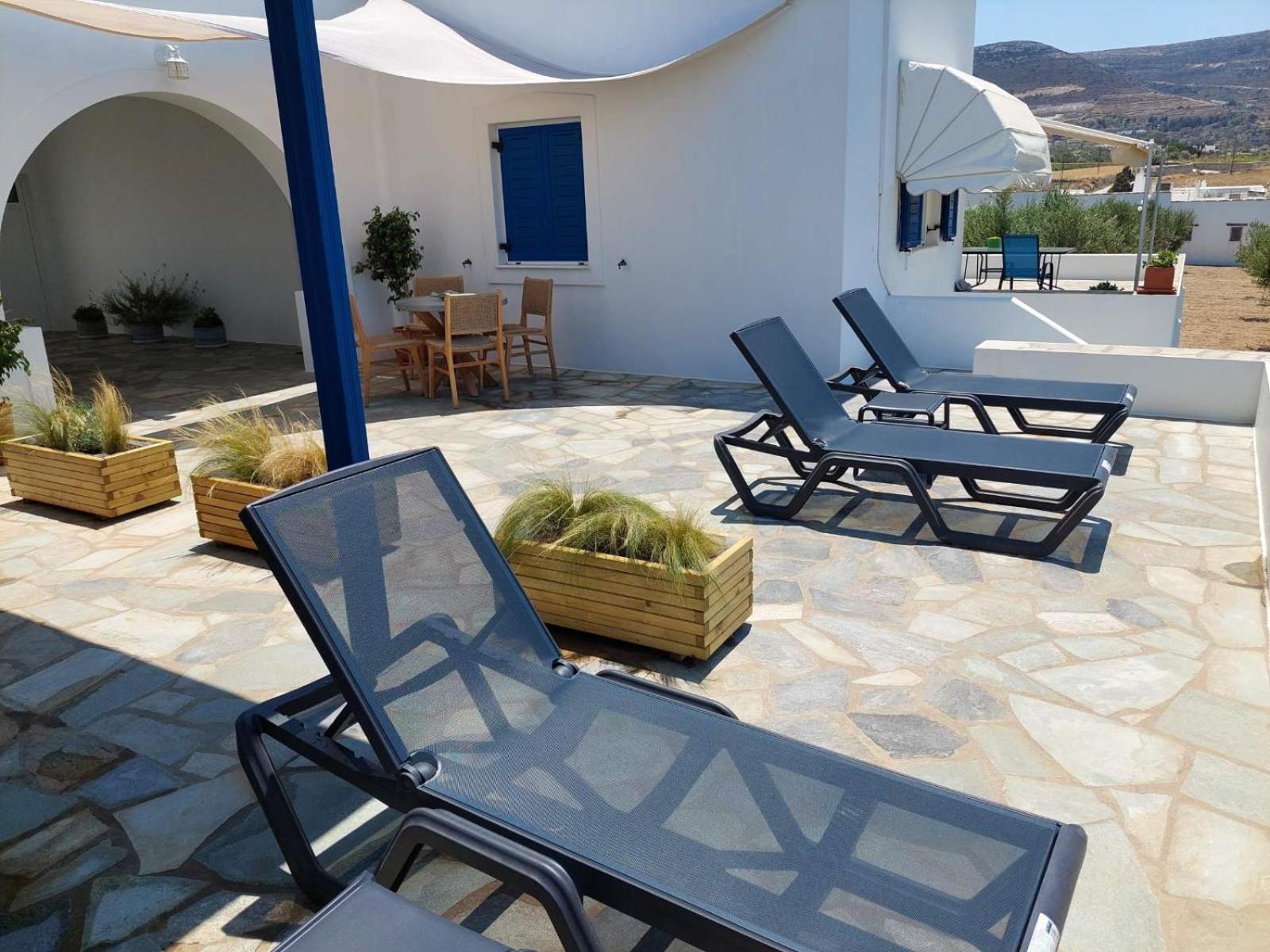 Villa Kalamies 2 Páros Buitenkant foto